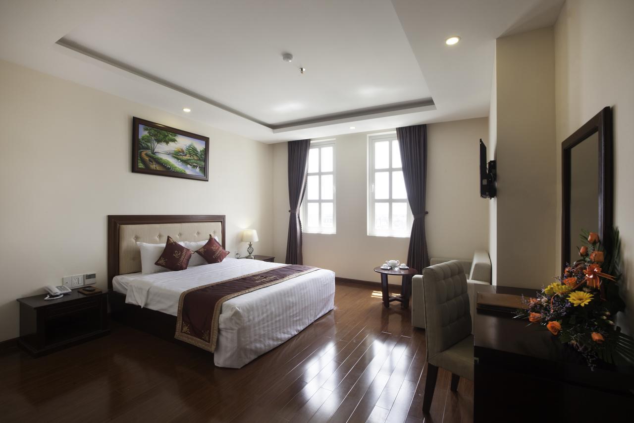 Khanh Linh Hotel Plây Ku Exterior foto